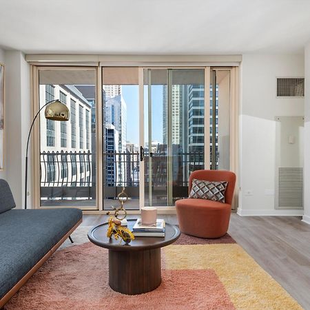 The Bernardin Gold Coast Luxury Apartments Near Magnificent Mile Chicago Exterior photo