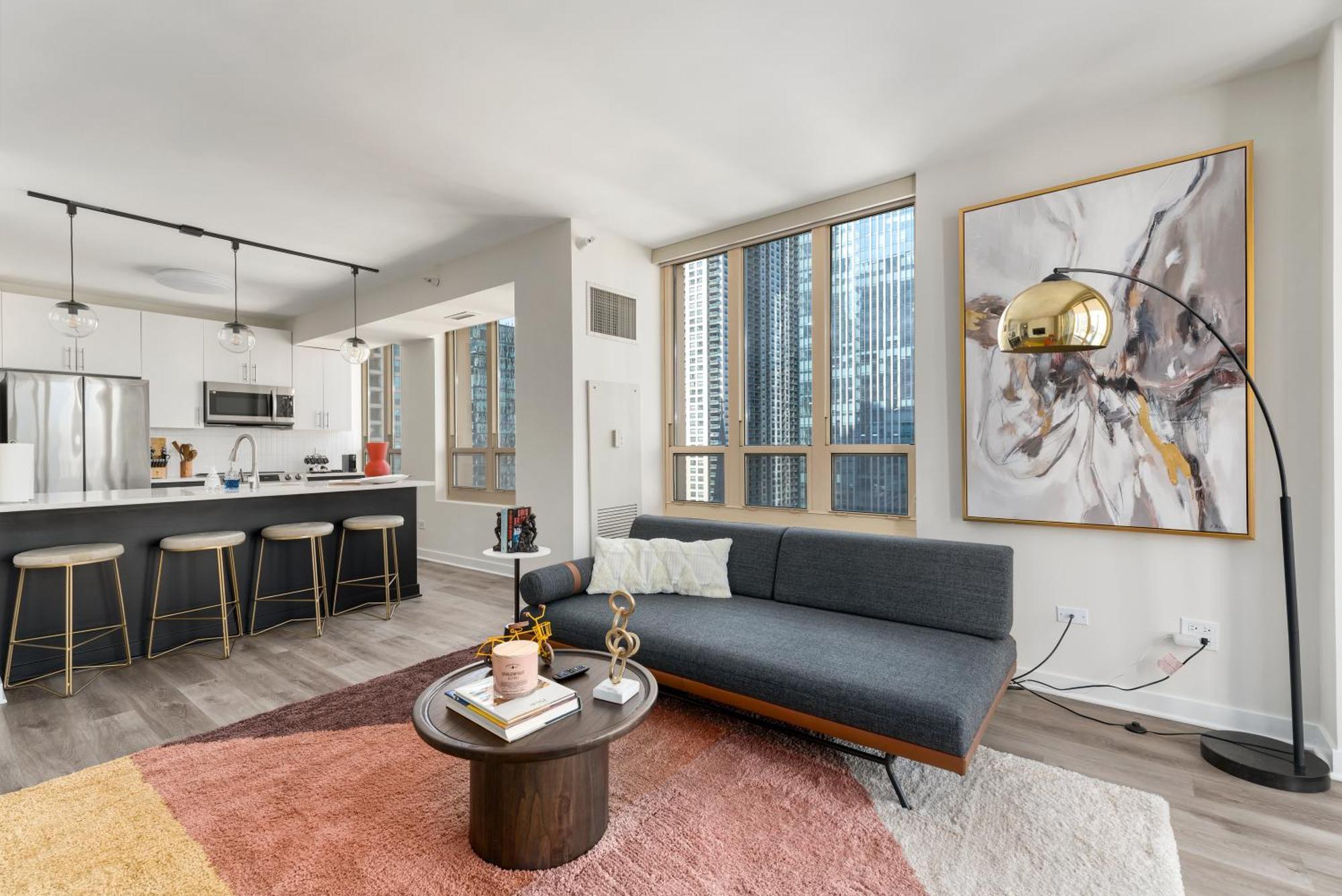 The Bernardin Gold Coast Luxury Apartments Near Magnificent Mile Chicago Exterior photo